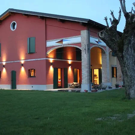 La Casa Dei Gatti Panzió Soragna